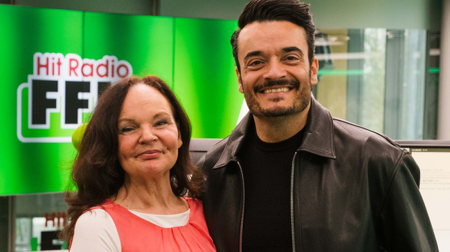 Silvia am Sonntag mit Sänger Giovanni Zarrella