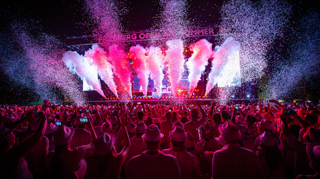 FFH-Just White! – 10.000 Besucher feiern ausgelassen auf der Seewiese