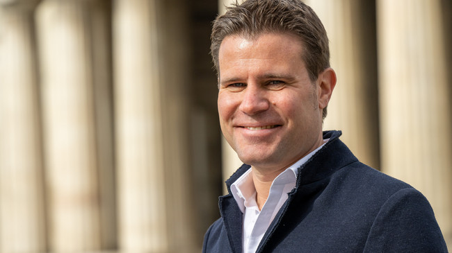 Silvia am Sonntag - zu Gast: Weltschiedsrichter Felix Brych